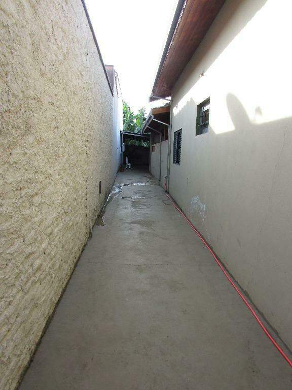 Casa à venda no Jardim Monumento: 