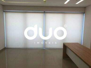 Sala à venda no Centro: 