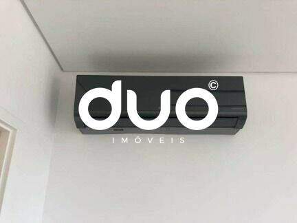 Sala à venda no Centro: 