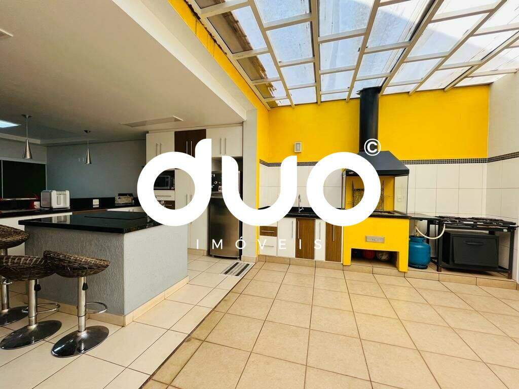 Casa à venda no Jardim Ipanema: Casa com 3 dormitórios à venda, 240 m² por R$ 850.000 - Água Branca - Piracicaba/SP