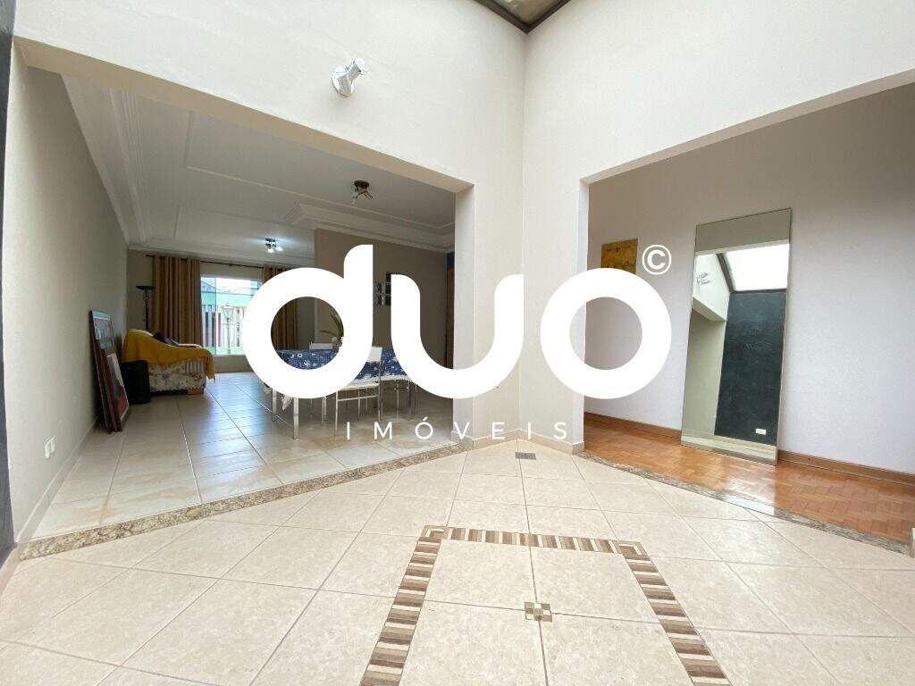 Casa à venda no Centro: Casa com 4 dormitórios à venda, 183 m² por R$ 780.000 - Centro - Piracicaba/SP