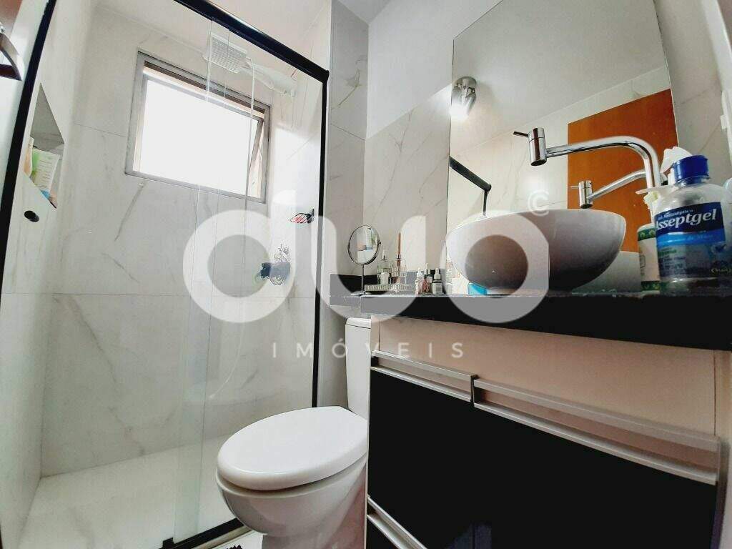 Apartamento à venda no Jardim São Francisco: Apartamento com 2 dormitórios à venda, 45 m² por R$ 220.000 - Jardim São Francisco - Piracicaba/SP