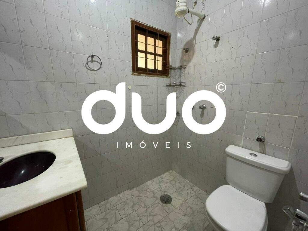 Casa à venda no Nhô Quim: 