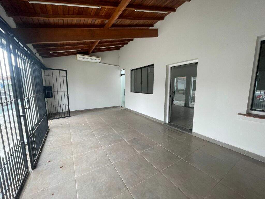 Casa para aluguel no Vila Rezende: 