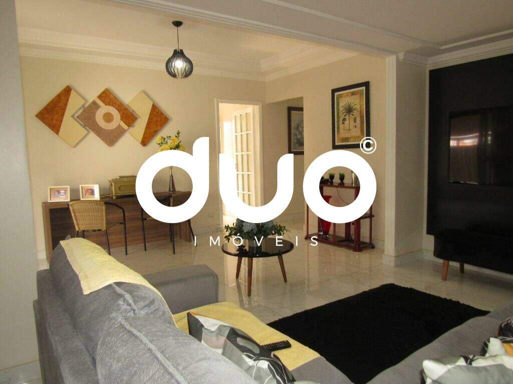 Casa à venda no Jaraguá: 