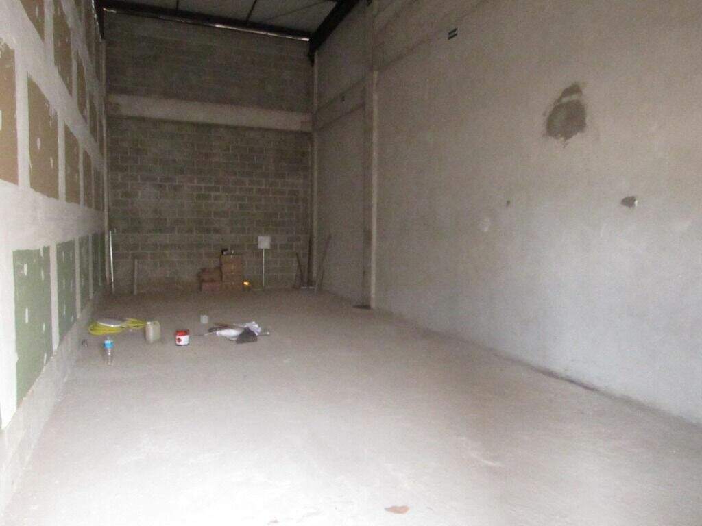 Salão para aluguel no Vila Industrial: 