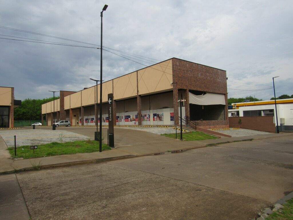 Salão para aluguel no Vila Industrial: 