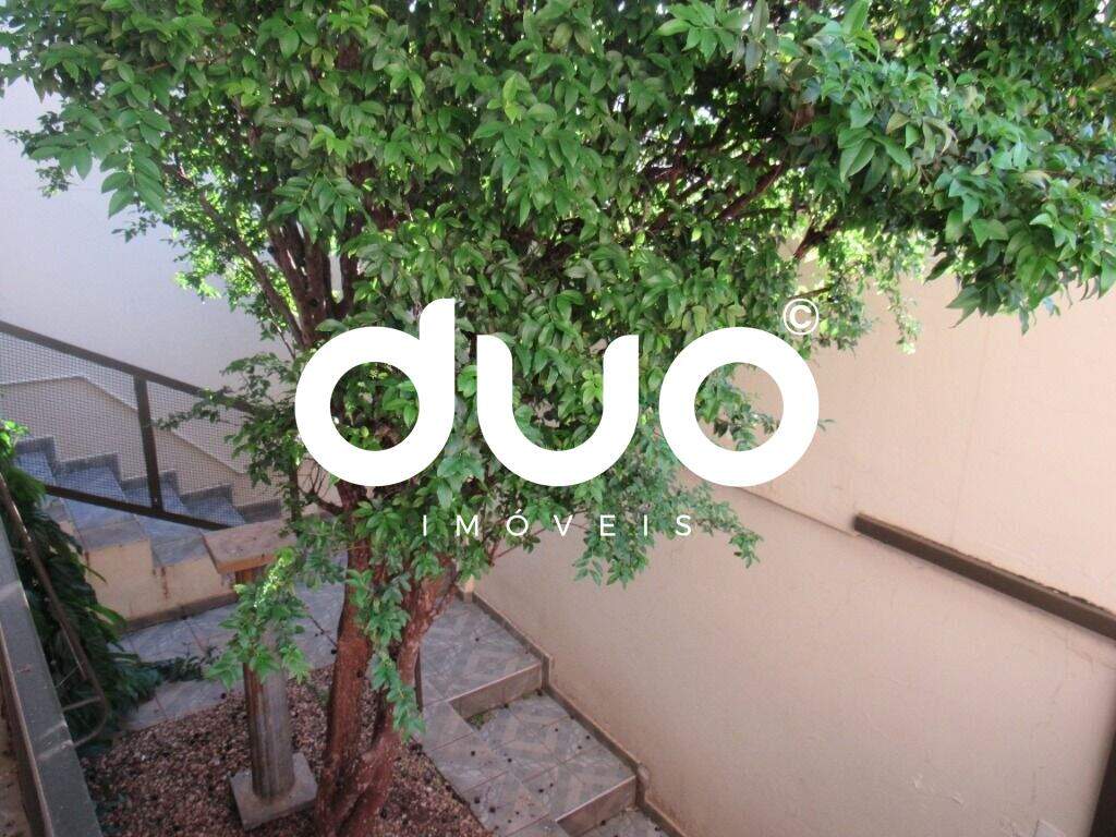 Casa à venda no Alto: 