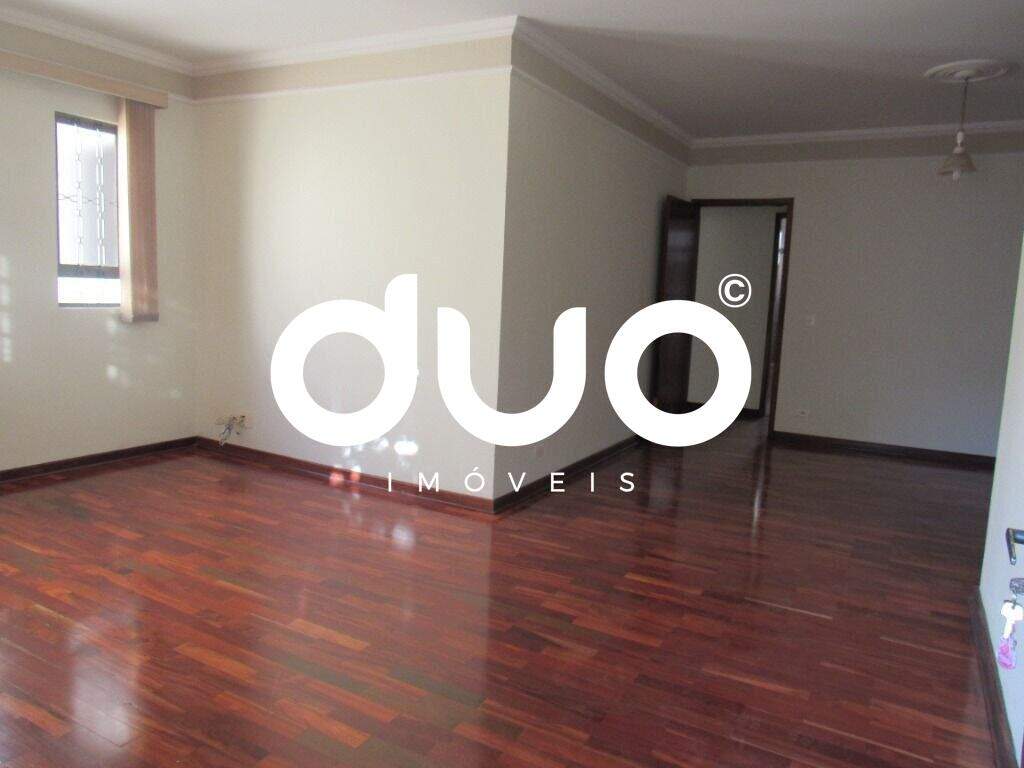 Casa à venda no Alto: 