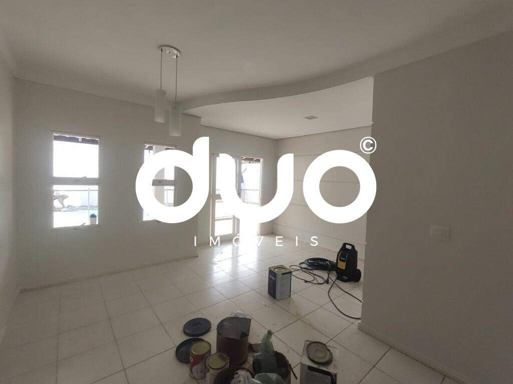 Casa à venda no Dois Córregos: 