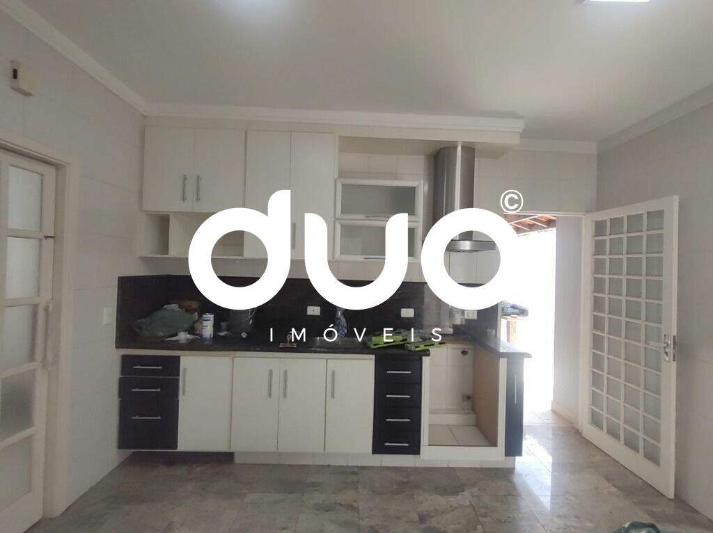 Casa à venda no Dois Córregos: 