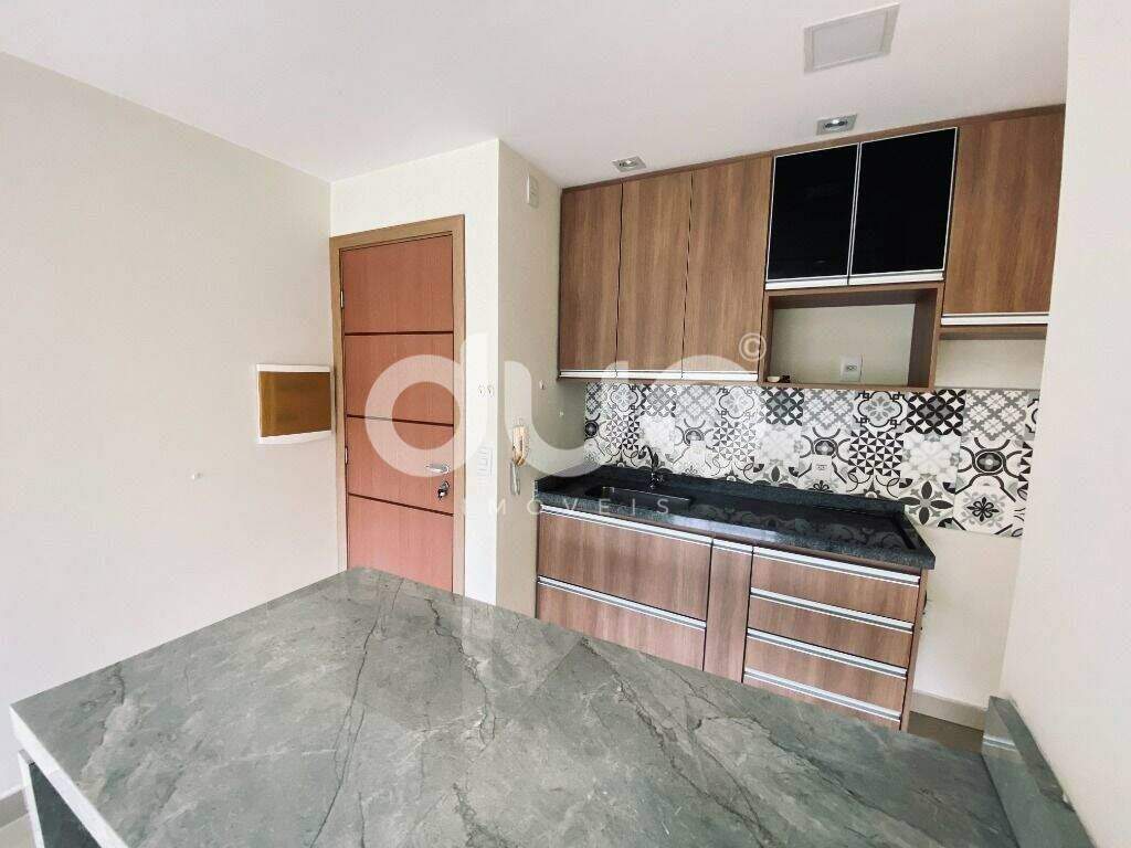 Apartamento à venda no Parque Santa Cecília: Apartamento com 3 dormitórios à venda, 64 m² por R$ 320.000 - Santa Cecília - Piracicaba/SP