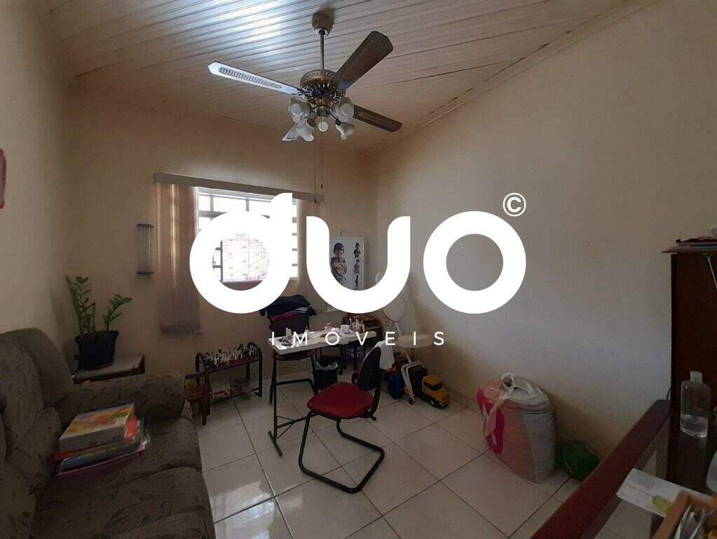 Casa à venda no Alto: 
