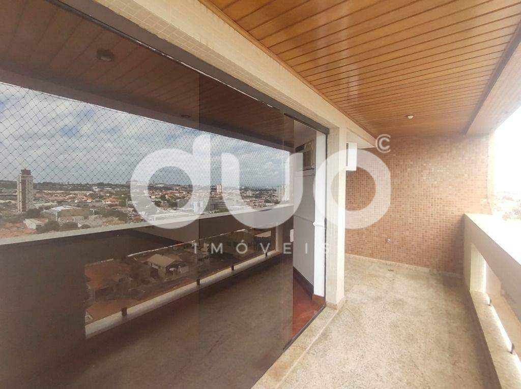 Apartamento à venda no Vila Rezende: 