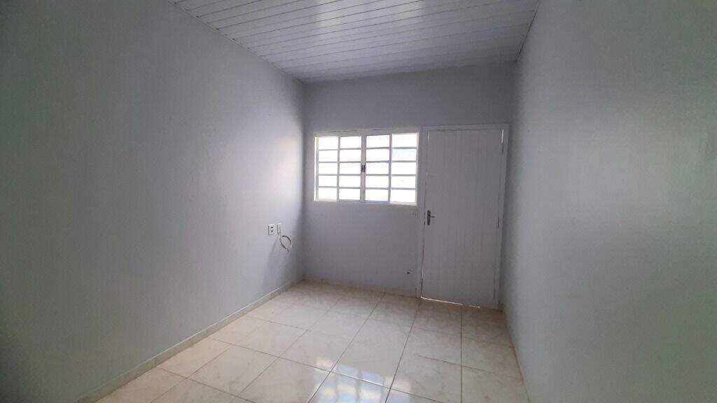 Casa para aluguel no Vila Rezende: 