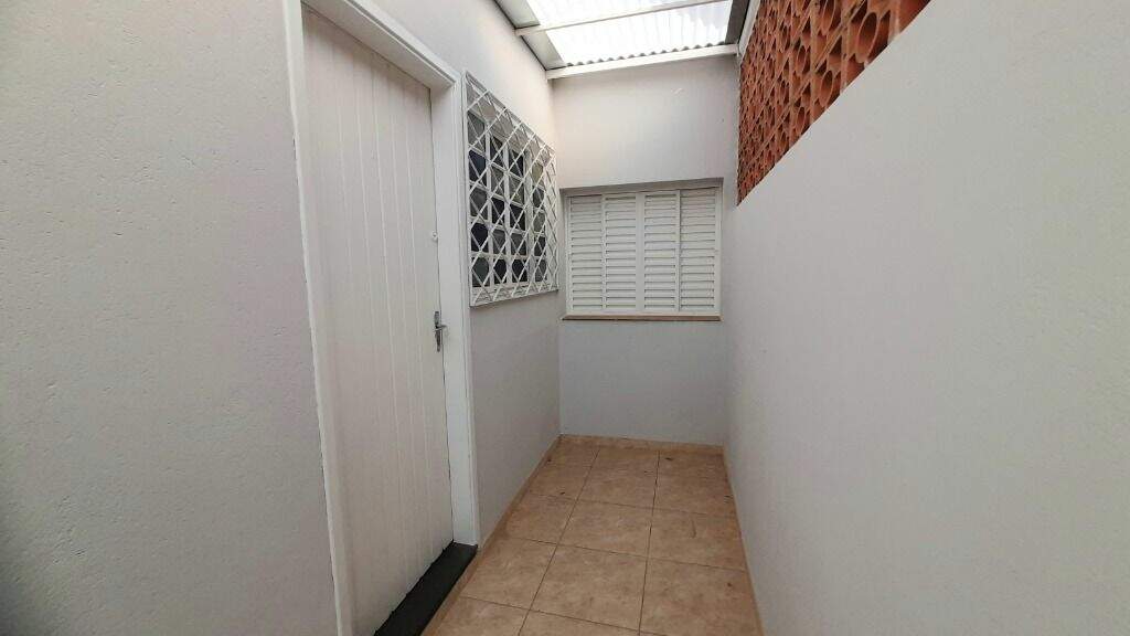 Casa para aluguel no Vila Rezende: 