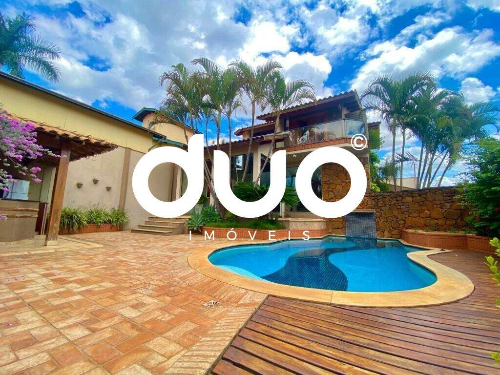 Casa à venda no Parque Santa Cecília: Casa com 3 dormitórios à venda, 243 m² por R$ 1.400.000 - Parque Santa Cecília - Piracicaba/SP