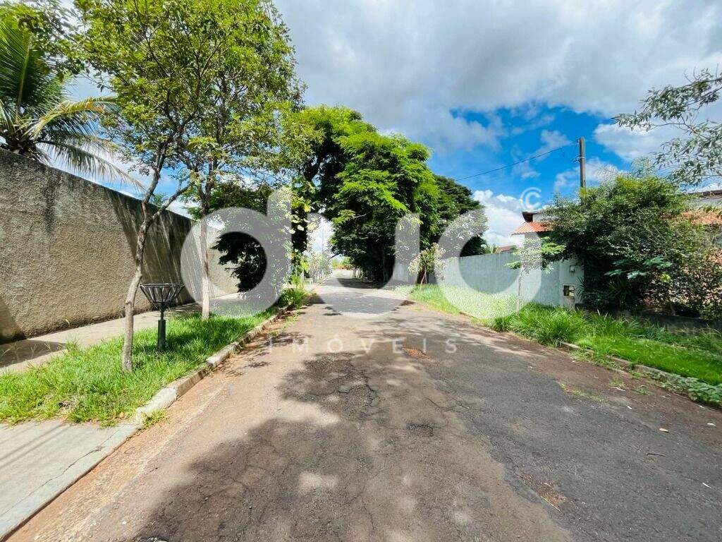 Terreno à venda no Santa Rita: 