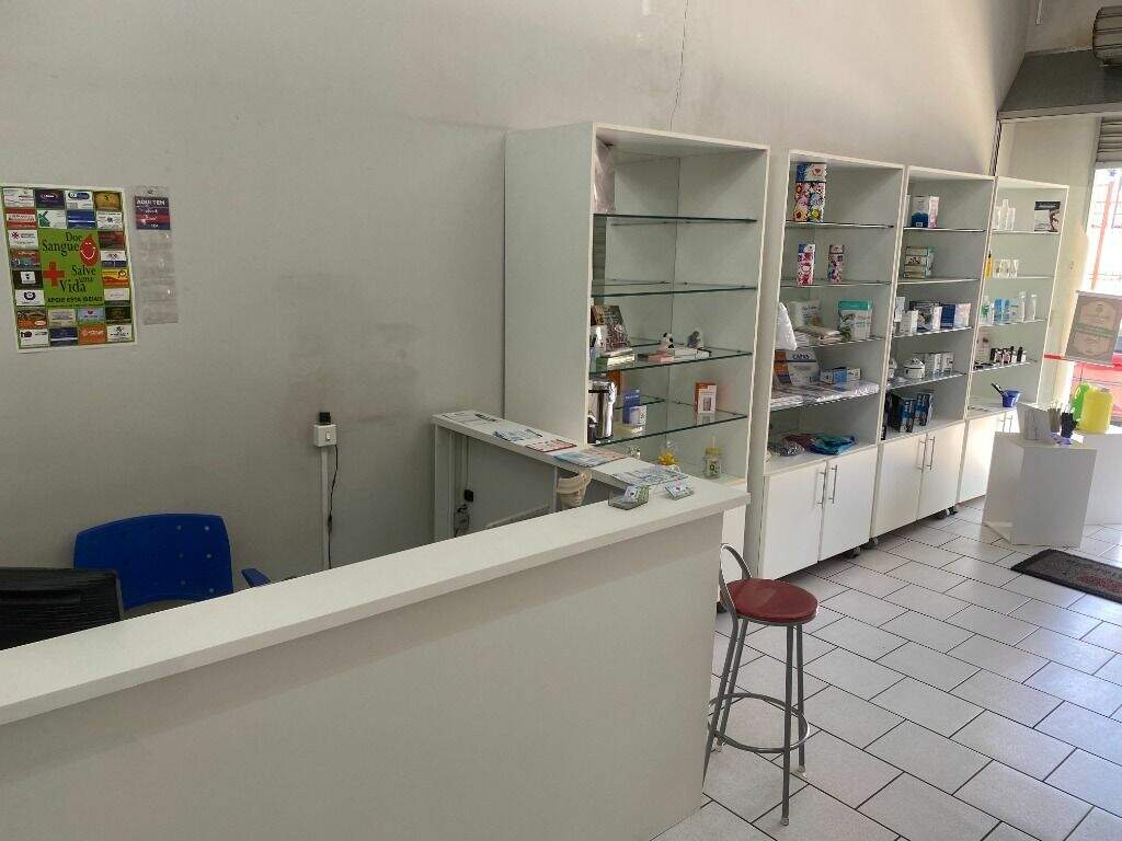 Salão para aluguel no Alto: 