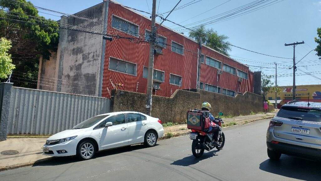 Barracão à venda no Jaraguá: 