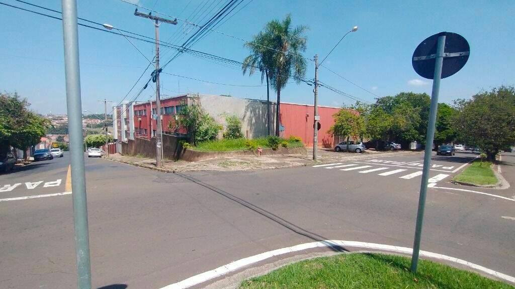 Barracão à venda no Jaraguá: 