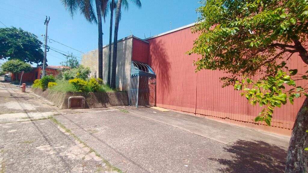 Barracão à venda no Jaraguá: 