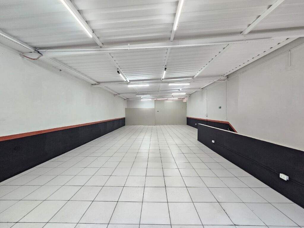 Salão para aluguel no Vila Monteiro: 