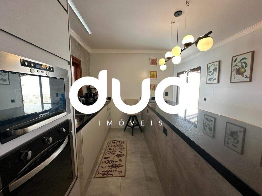 Casa à venda no Monte Alegre: Casa com 4 dormitórios à venda, 340 m² por R$ 2.200.000 - Monte Alegre - Piracicaba/SP