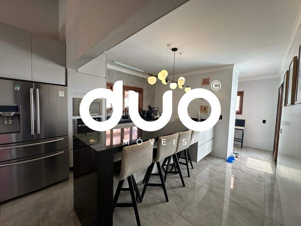 Casa à venda no Monte Alegre: Casa com 4 dormitórios à venda, 340 m² por R$ 2.200.000 - Monte Alegre - Piracicaba/SP