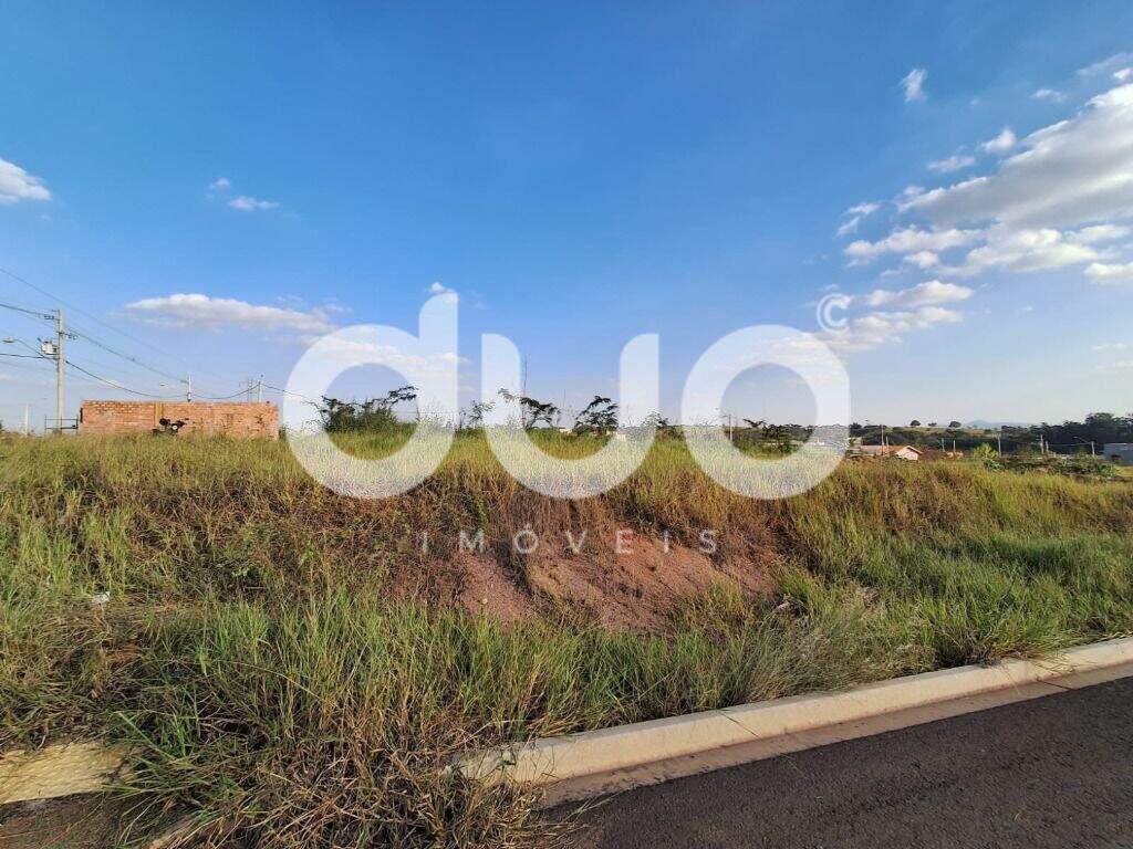 Terreno à venda no Vivendas: 