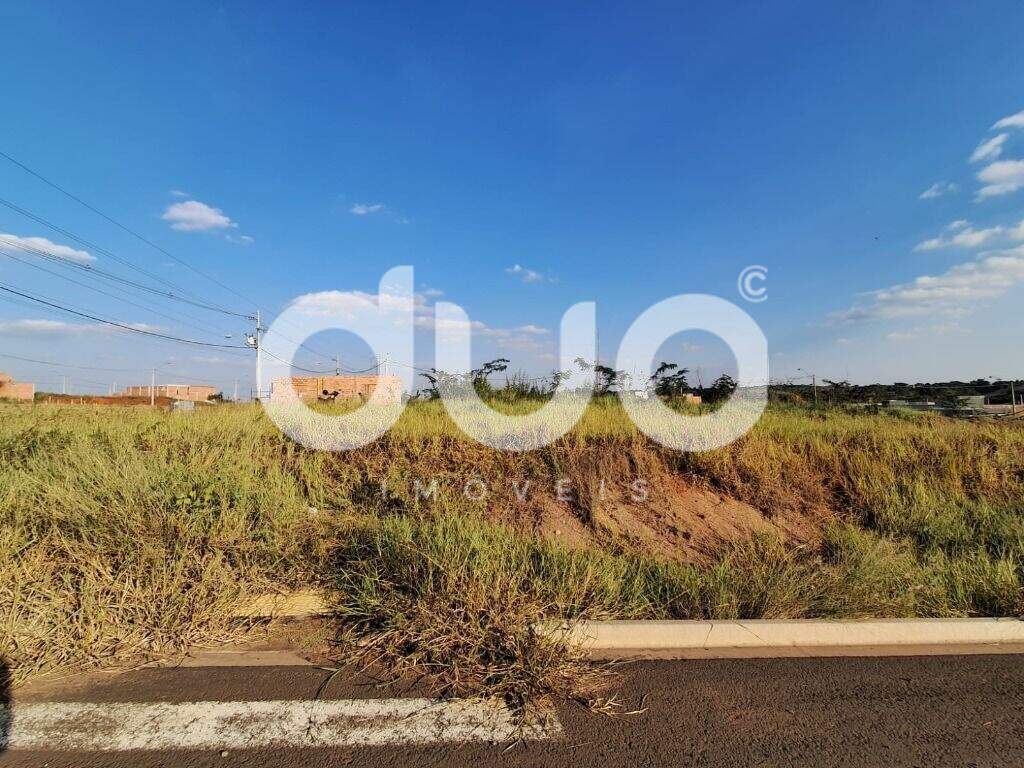 Terreno à venda no Vivendas: 