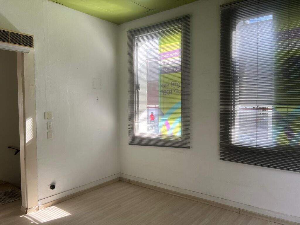 Casa para aluguel no Centro: 