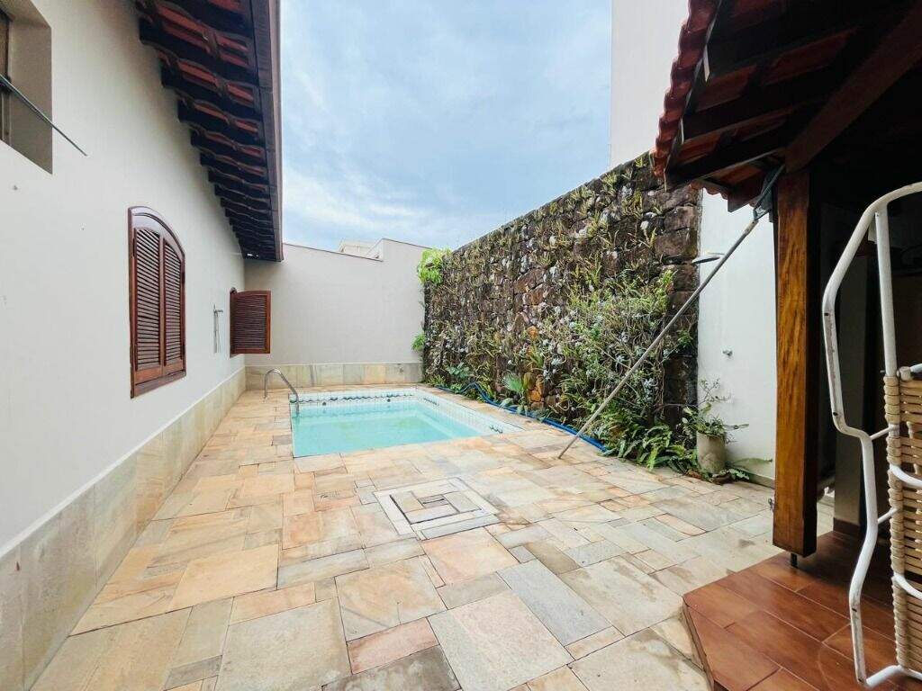 Casa, 3 quartos, 271 m² - Foto 37