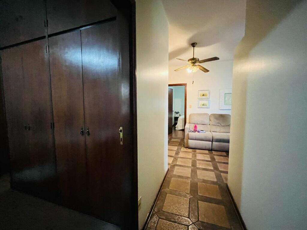 Casa, 3 quartos, 271 m² - Foto 24