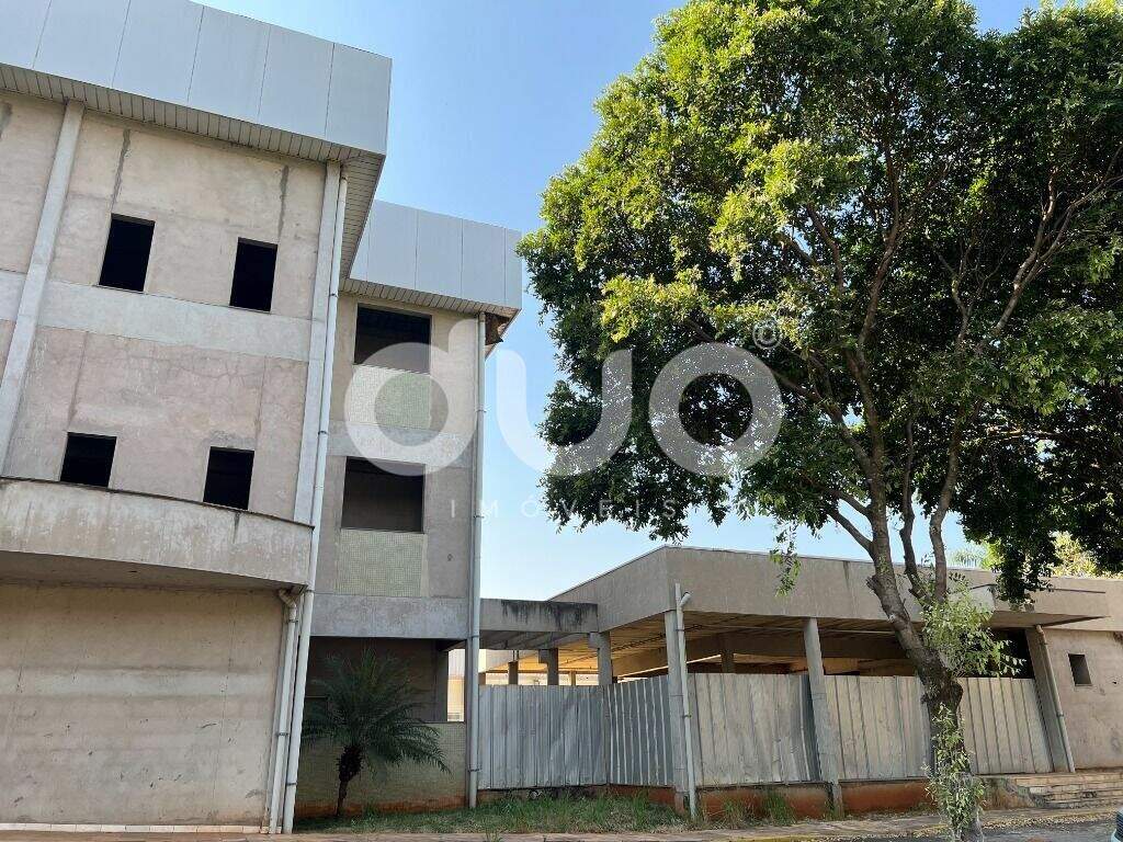 Salão para aluguel no Nova América: 
