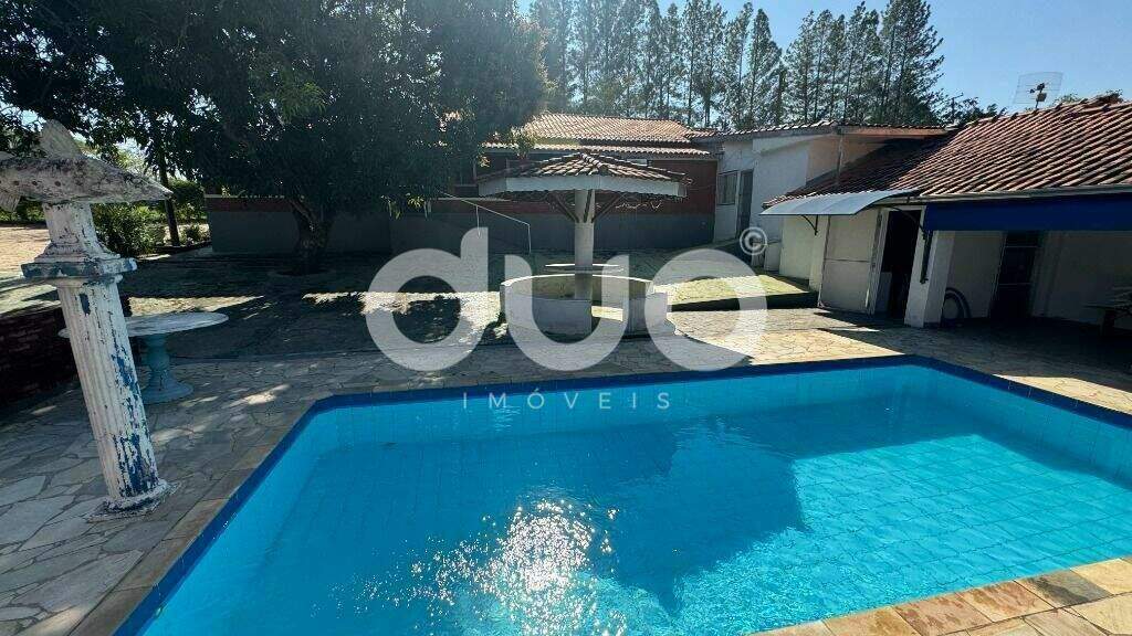 Sítio, 5 quartos, 5000 m² - Foto 1