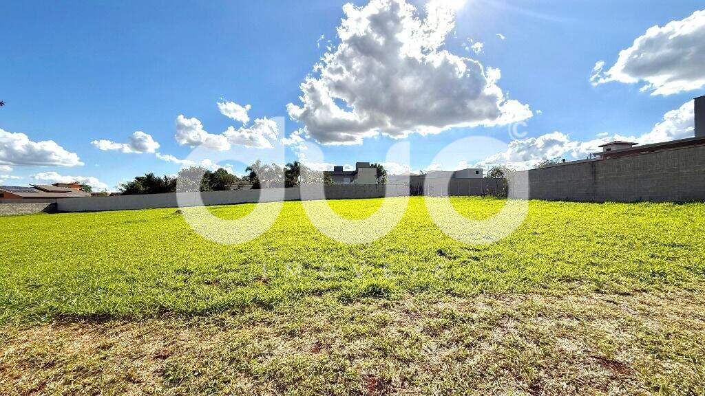 Terreno à venda no Morada dos Pássaros: 