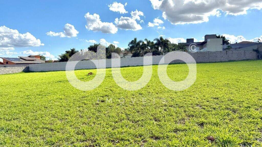 Terreno à venda no Morada dos Pássaros: 