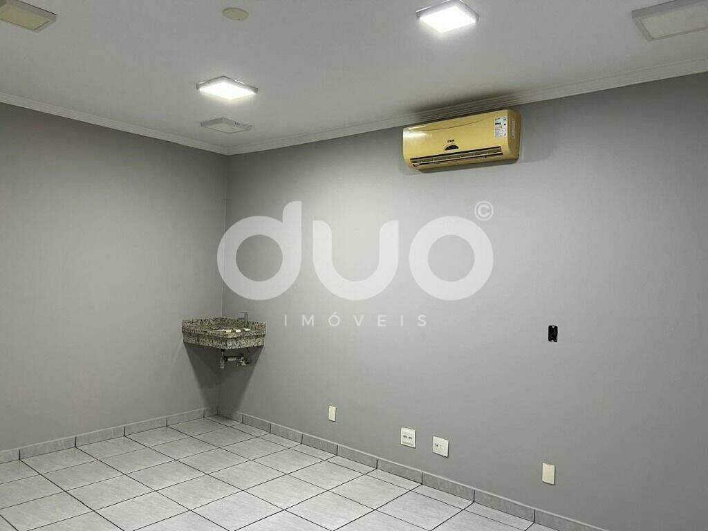 Casa para aluguel no Centro: 