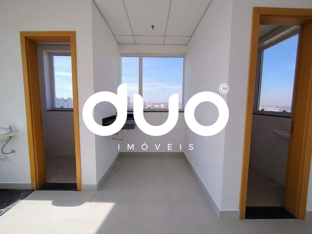 Sala à venda no Alto: 