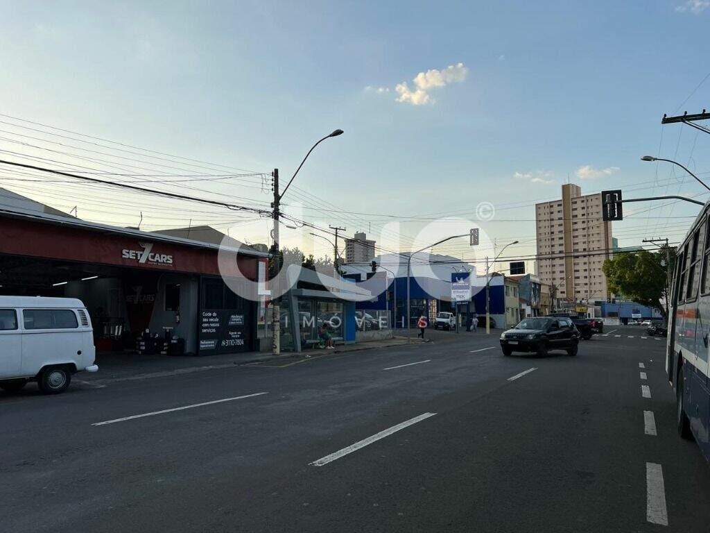 Salão para aluguel no Centro: 