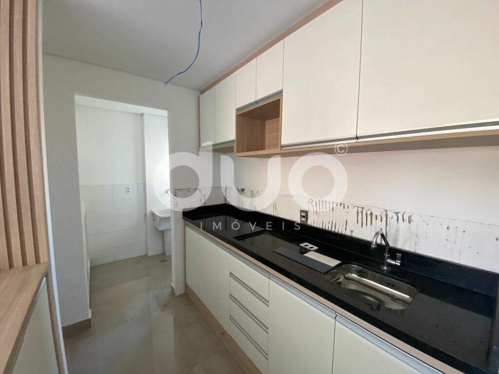 Apartamento à venda no Jardim Brasília: Apartamento com 3 dormitórios à venda, 66 m² por R$ 355.000 - Parque Santa Cecília - Piracicaba/SP