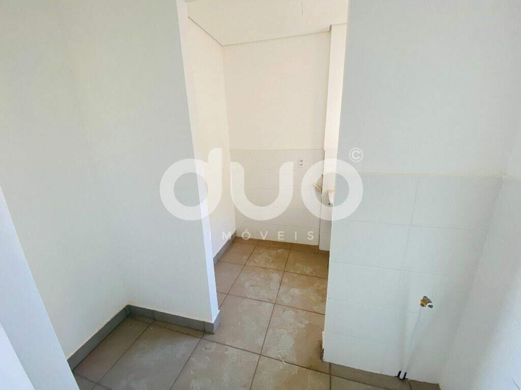Apartamento à venda no Jardim Brasília: Apartamento com 3 dormitórios à venda, 66 m² por R$ 290.000 - Parque Santa Cecília - Piracicaba/SP