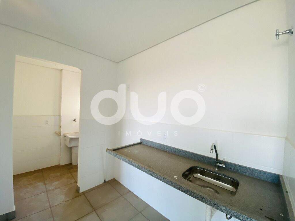 Apartamento à venda no Jardim Brasília: Apartamento com 3 dormitórios à venda, 66 m² por R$ 290.000 - Parque Santa Cecília - Piracicaba/SP