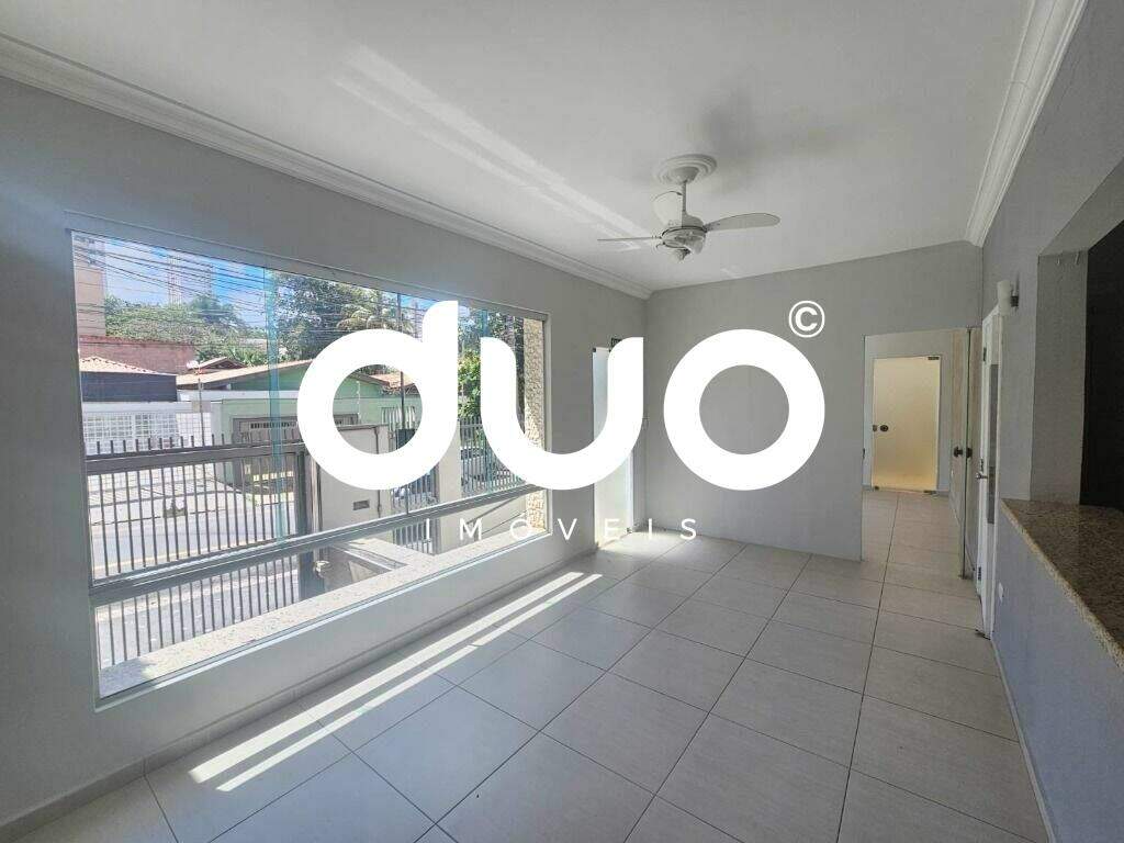 Casa à venda no Centro: 