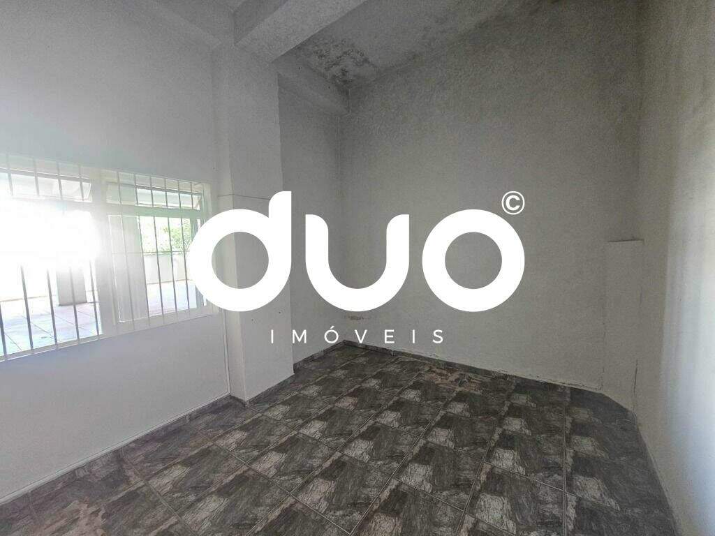 Casa à venda no Centro: 
