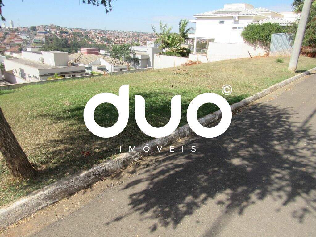 Terreno à venda no Loteamento Residencial Reserva Do Engenho: 