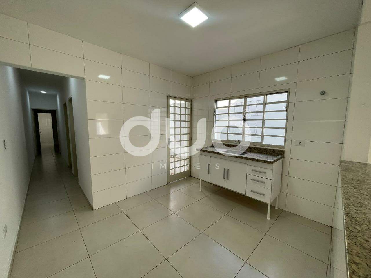 Casa para aluguel no Jaraguá: 