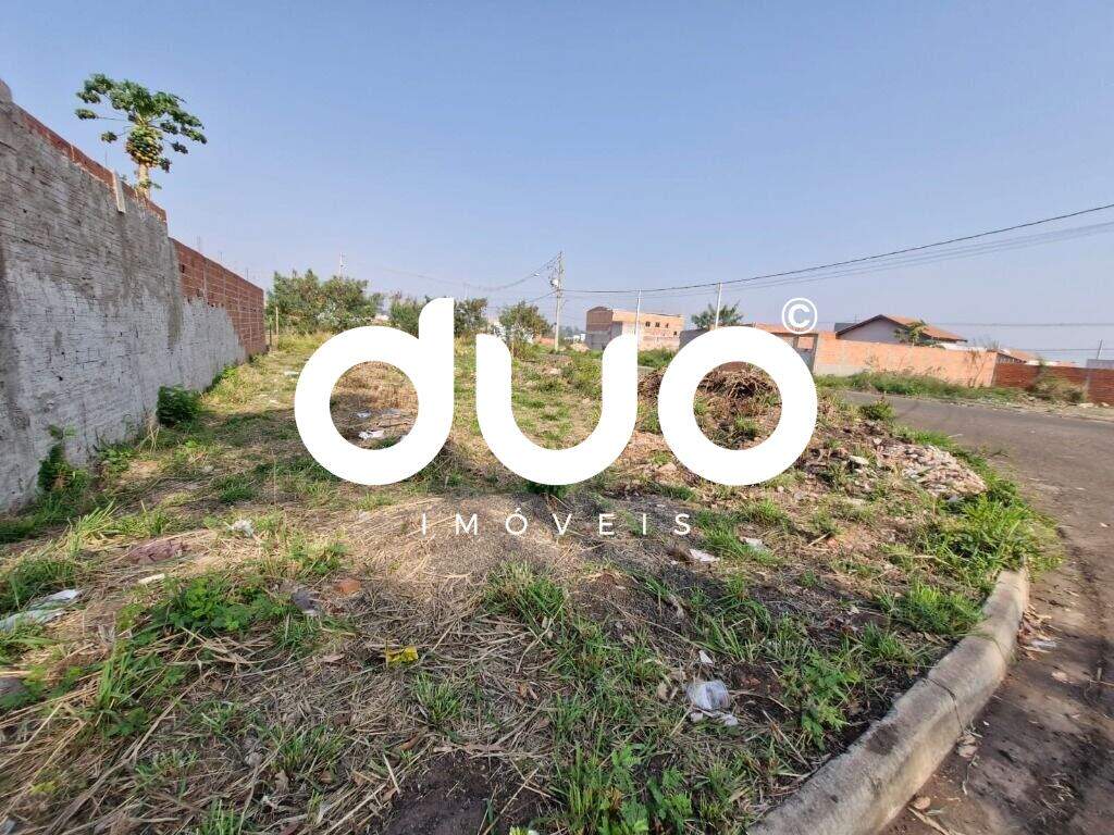 Terreno à venda no Novo Horizonte: 