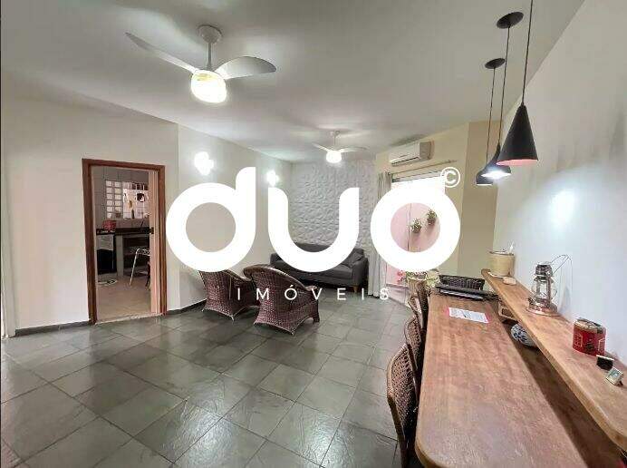 Casa à venda no Jardim Abaeté: 